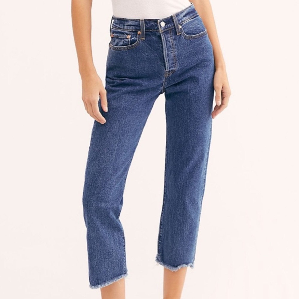 Levi's Wedgie Straight Jeans Below the Belt 27 nwt